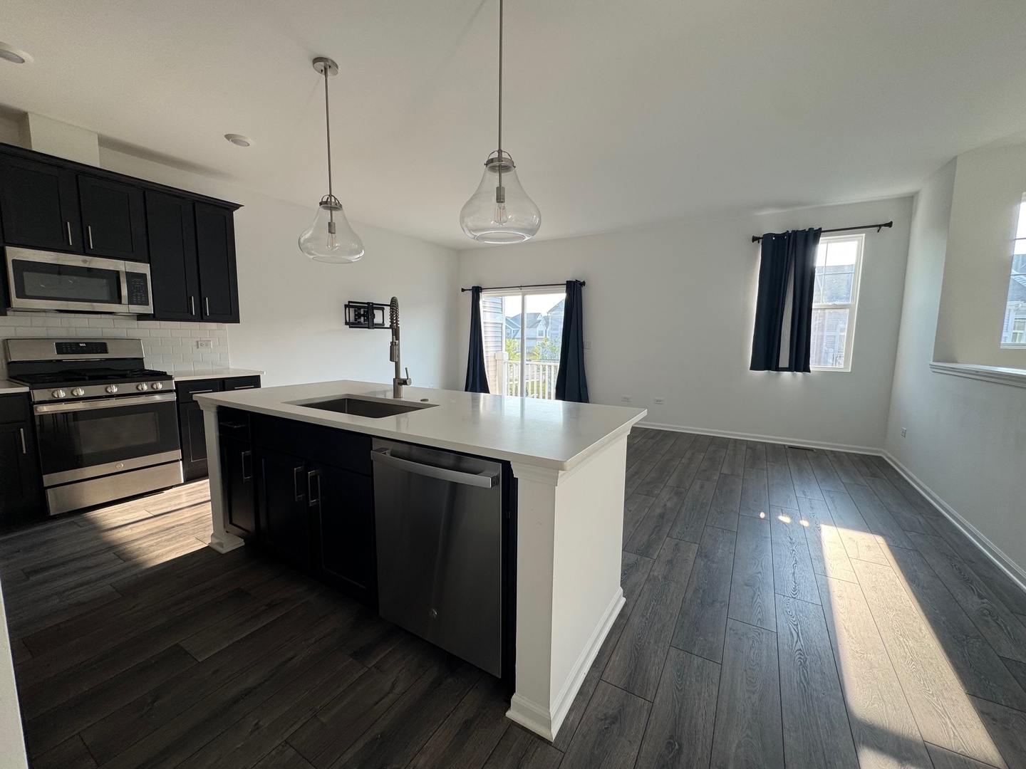 4347 Chelsea Manor Circle #4347, Aurora, IL 60504
