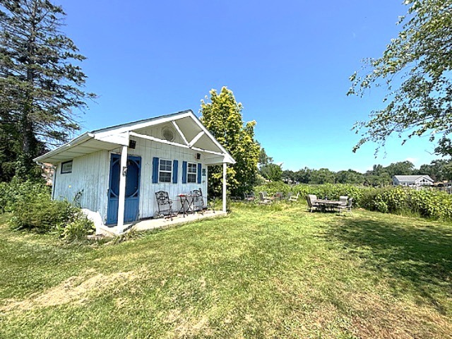 9533 273rd Avenue, Salem Lakes, WI 53179