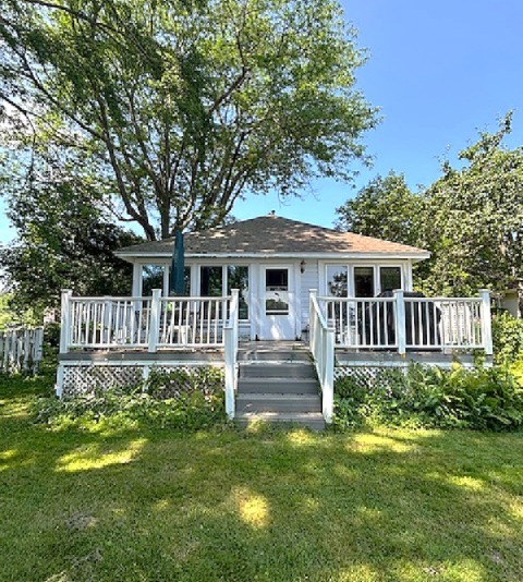 9533 273rd Avenue, Salem Lakes, WI 53179