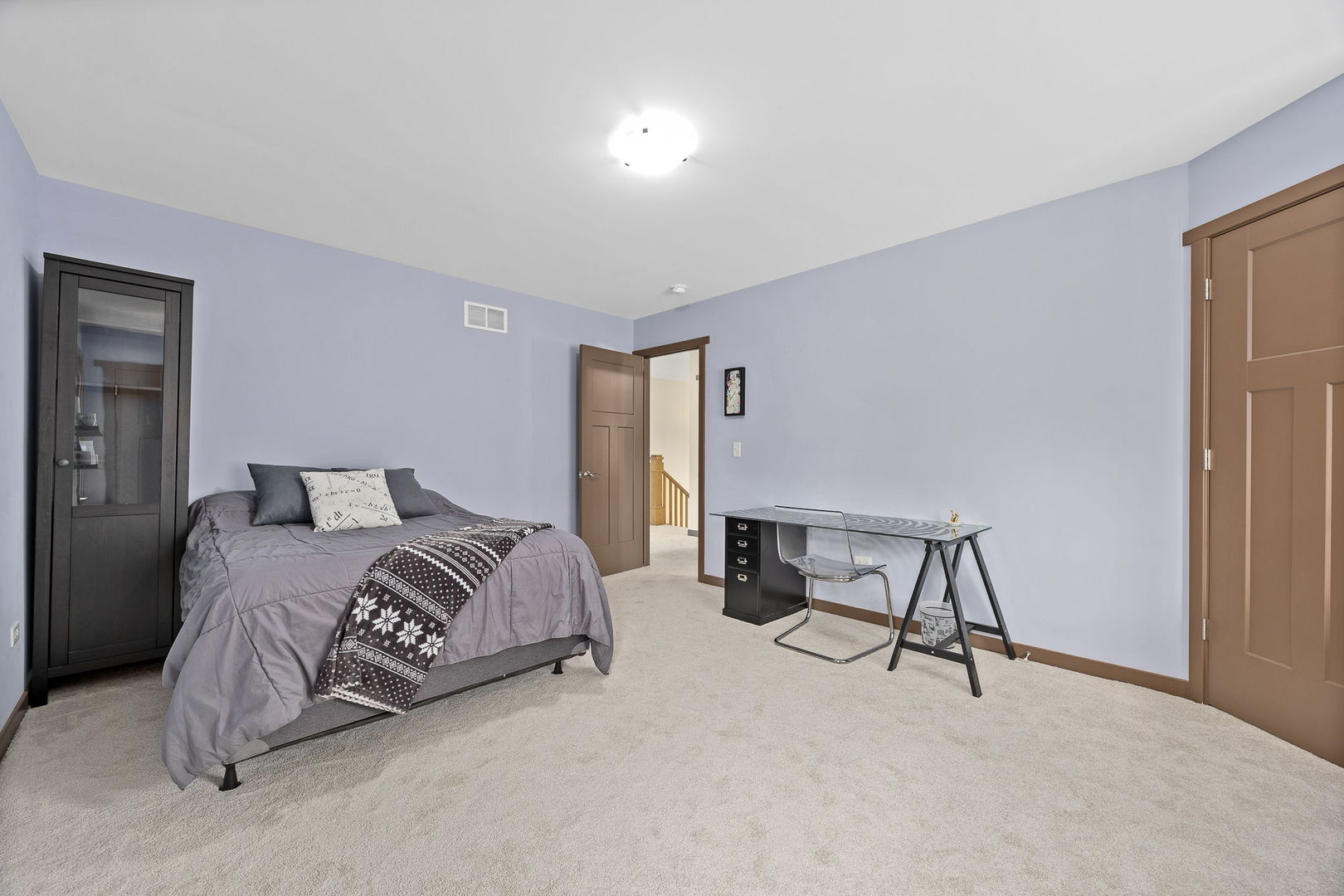 4509 Winchester Avenue, Lisle, IL 60532