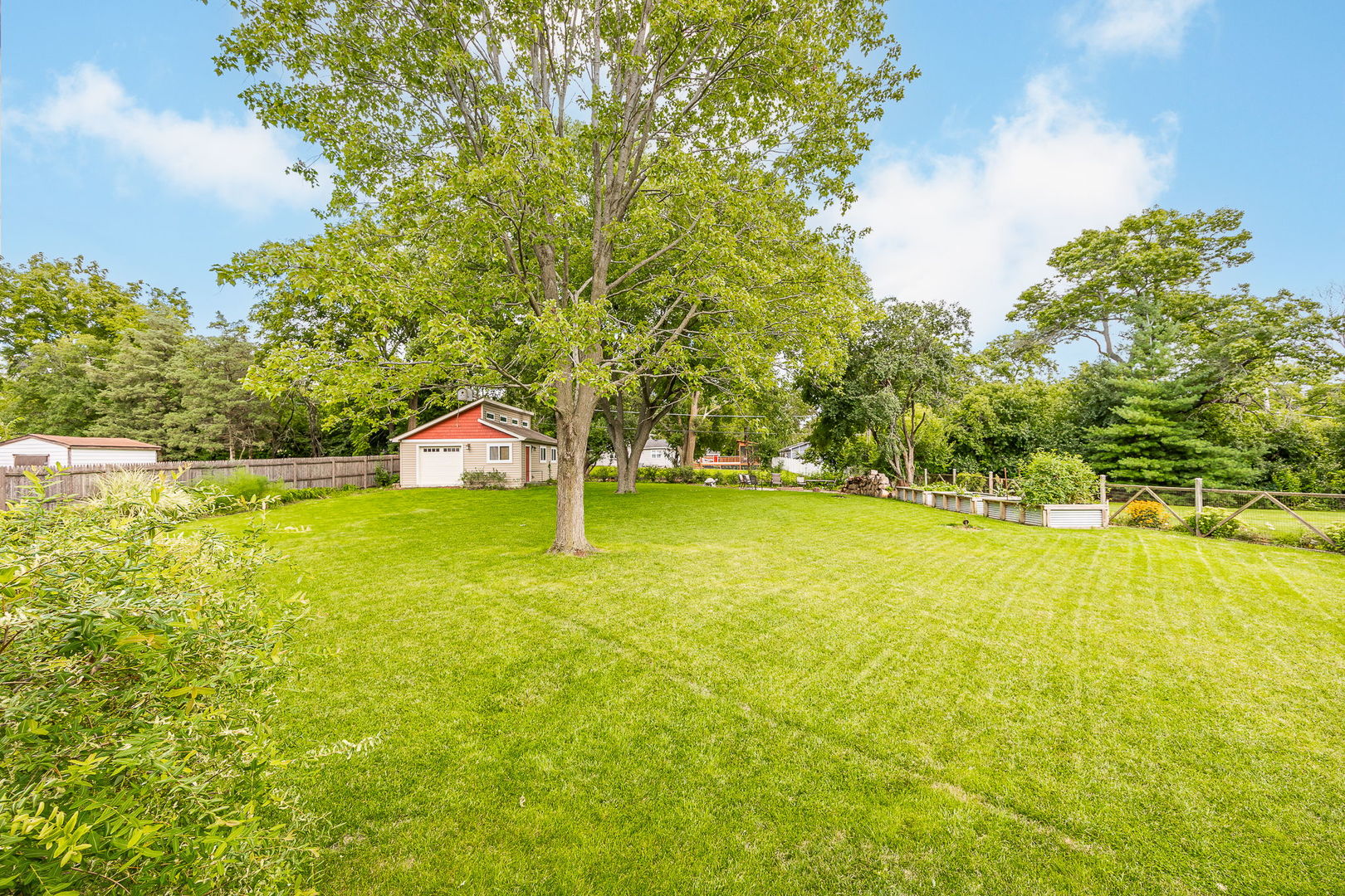 4509 Winchester Avenue, Lisle, IL 60532