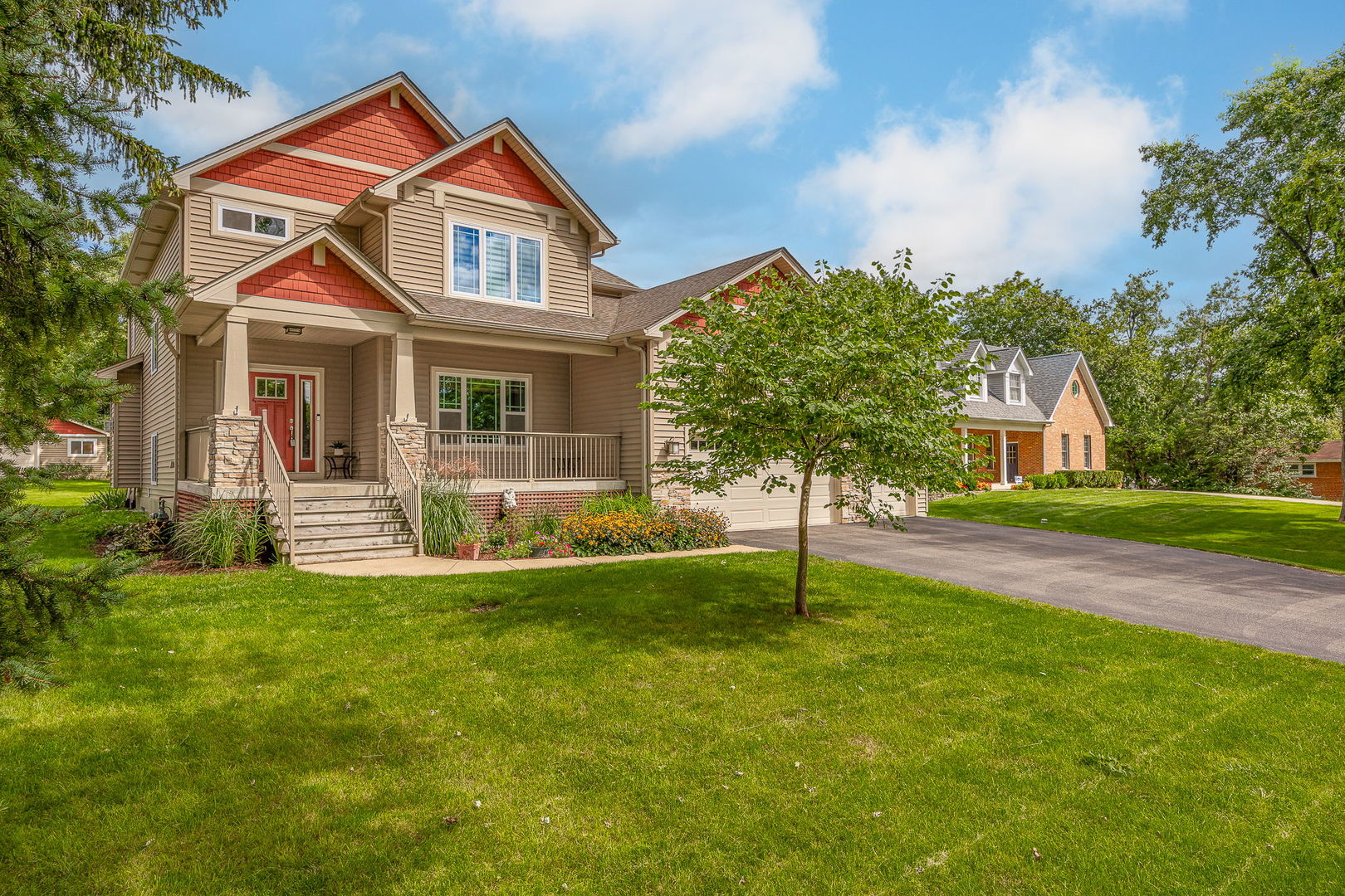 4509 Winchester Avenue, Lisle, IL 60532