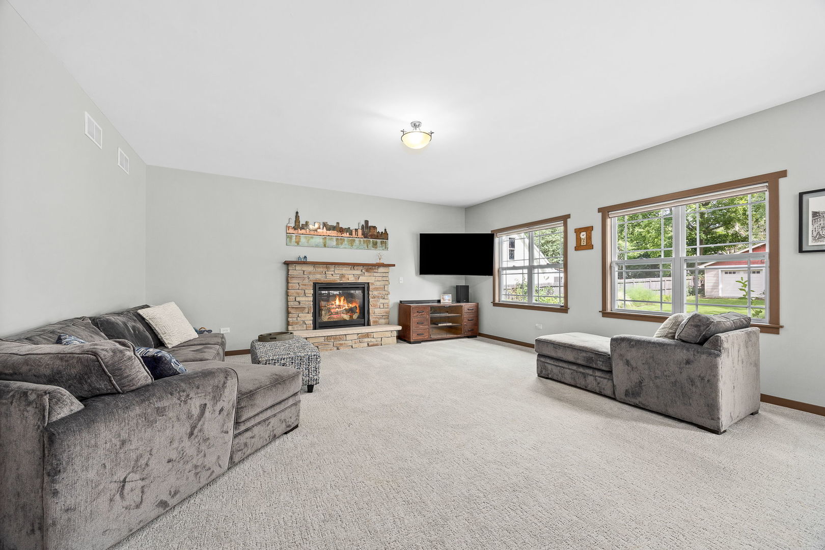 4509 Winchester Avenue, Lisle, IL 60532