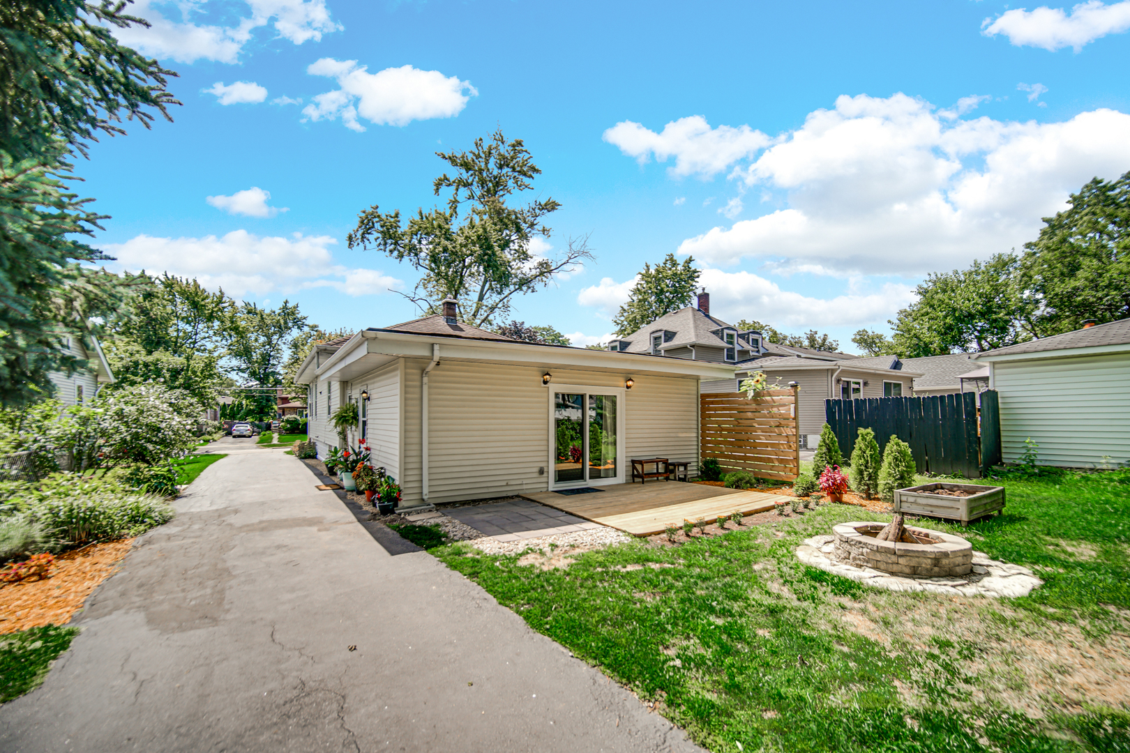 1250 Olive Road, Homewood, IL 60430