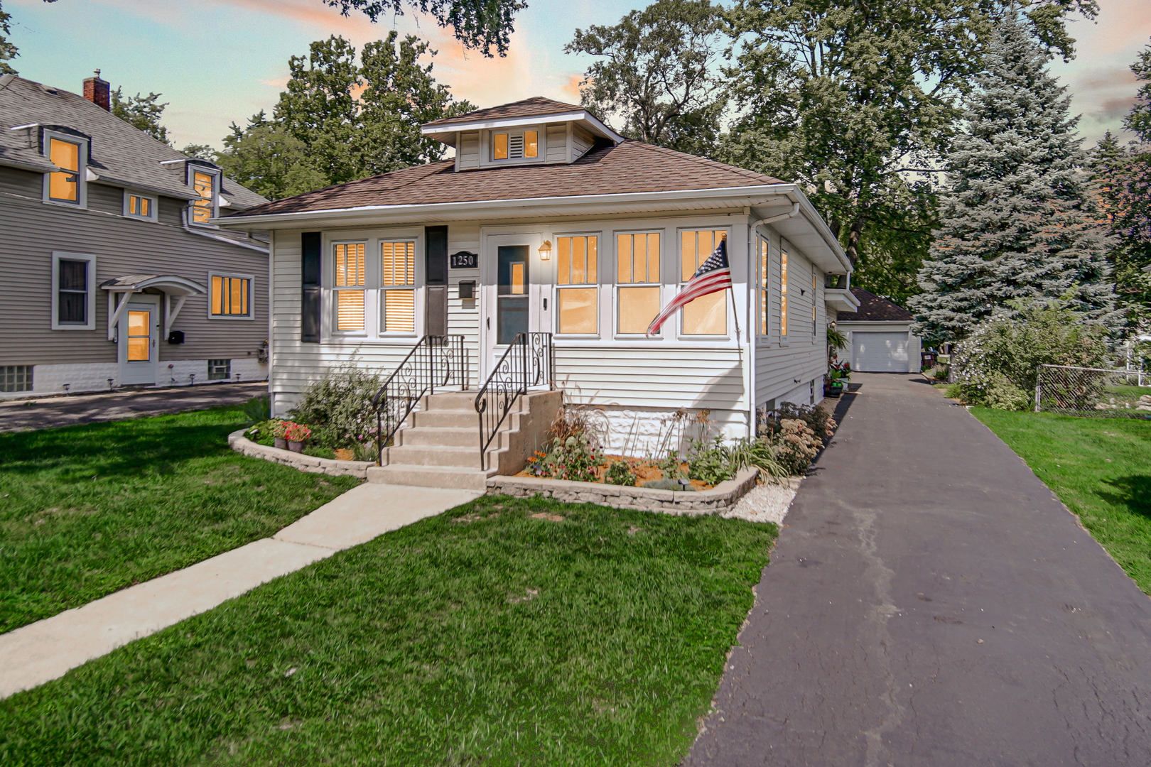 1250 Olive Road, Homewood, IL 60430