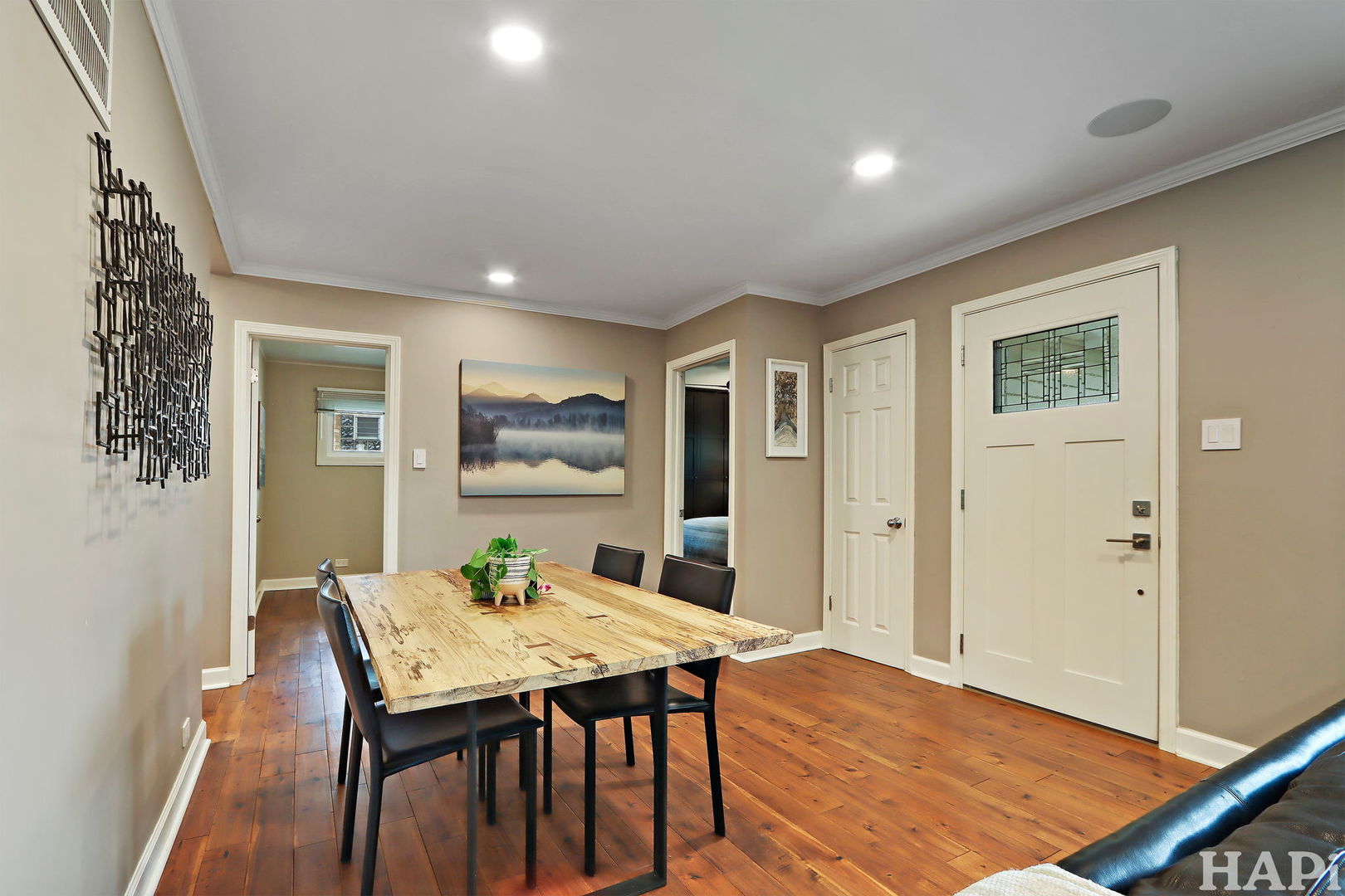 108 S Hickory Street, Palatine, IL 60067