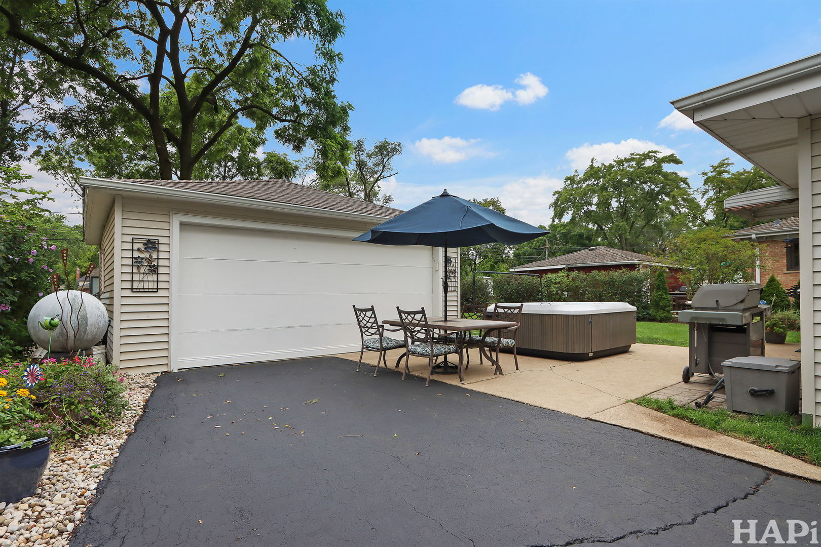 108 S Hickory Street, Palatine, IL 60067