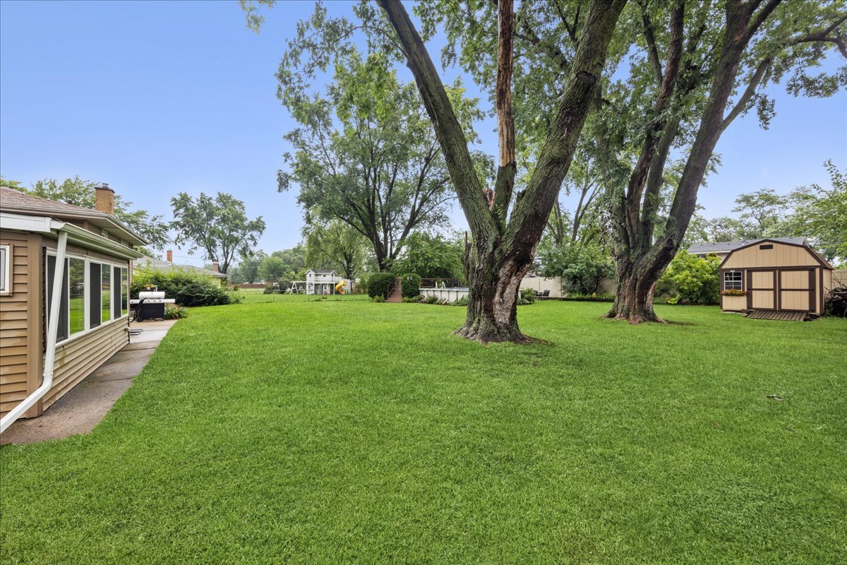 812 Cassie Drive, Joliet, IL 60435