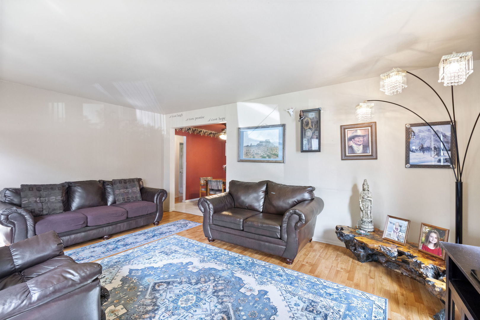 11 N Grant Street, Westmont, IL 60559
