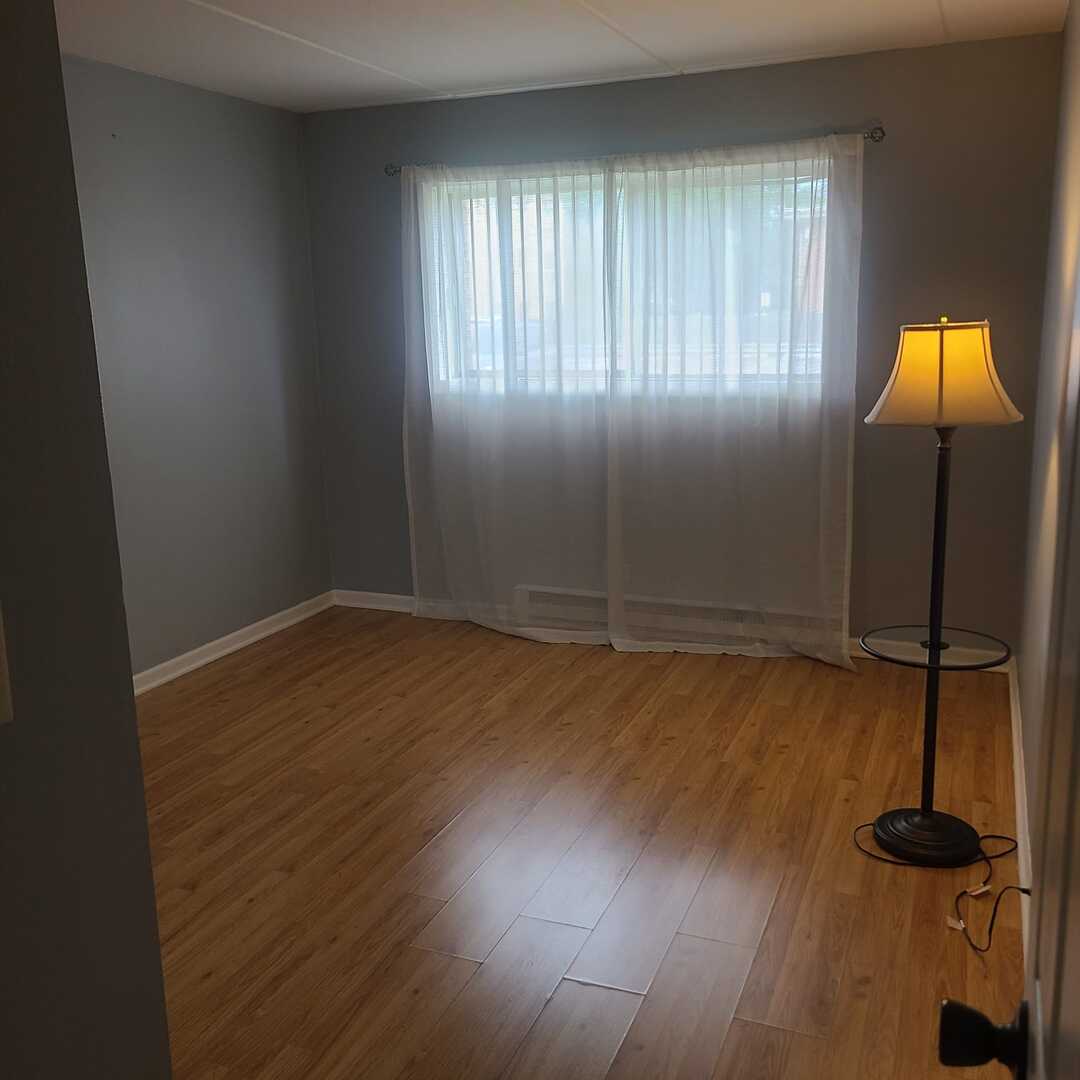 1019 N Boxwood Drive #108, Mount Prospect, IL 60056