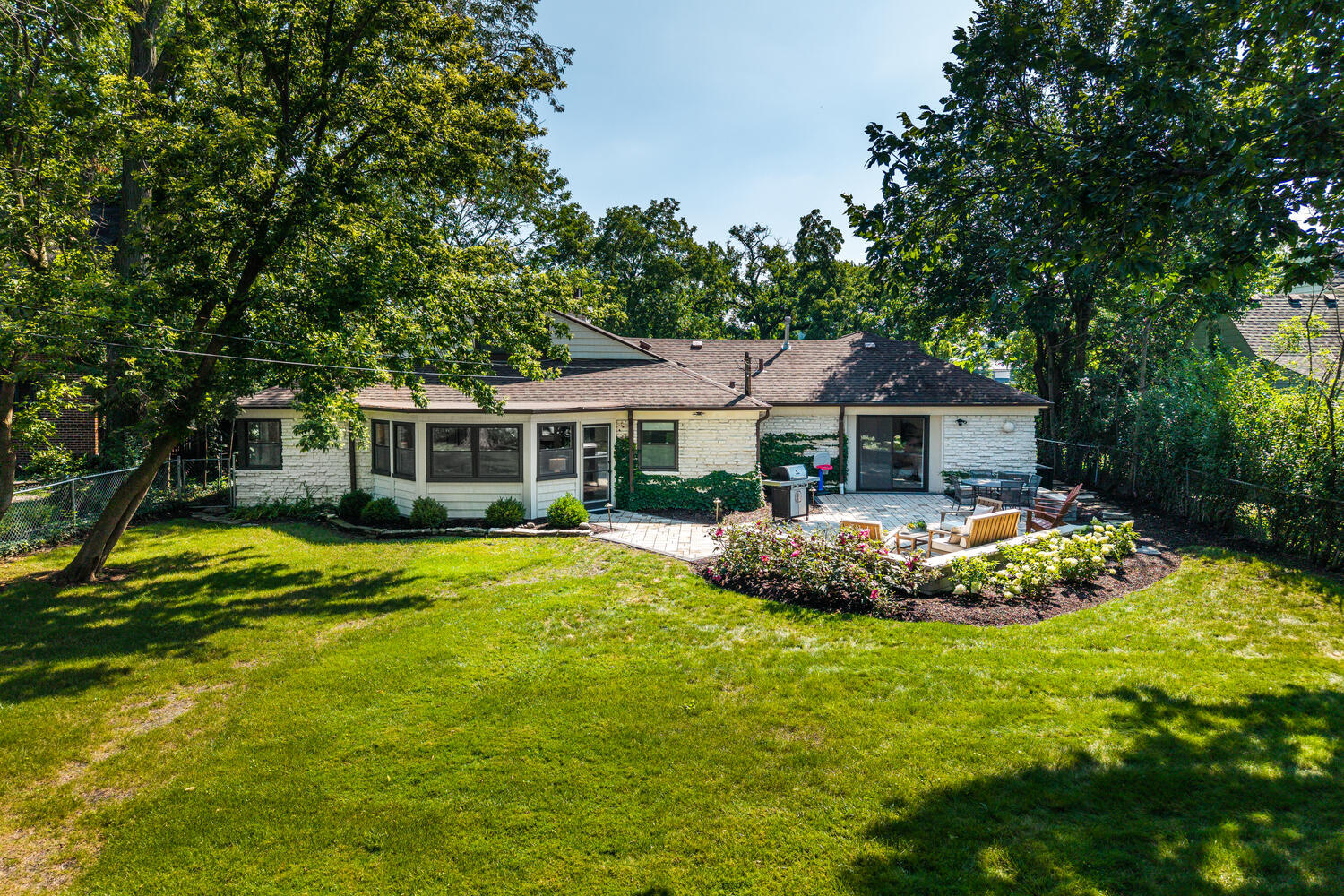 404 S York Street, Elmhurst, IL 60126