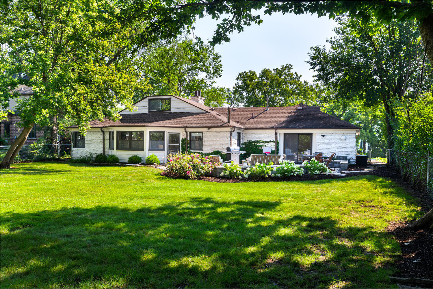 404 S York Street, Elmhurst, IL 60126