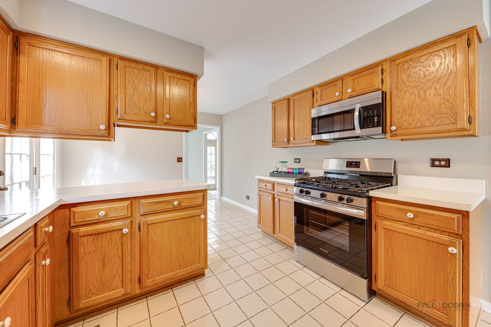 122 Kilchurn Lane, Inverness, IL 60067
