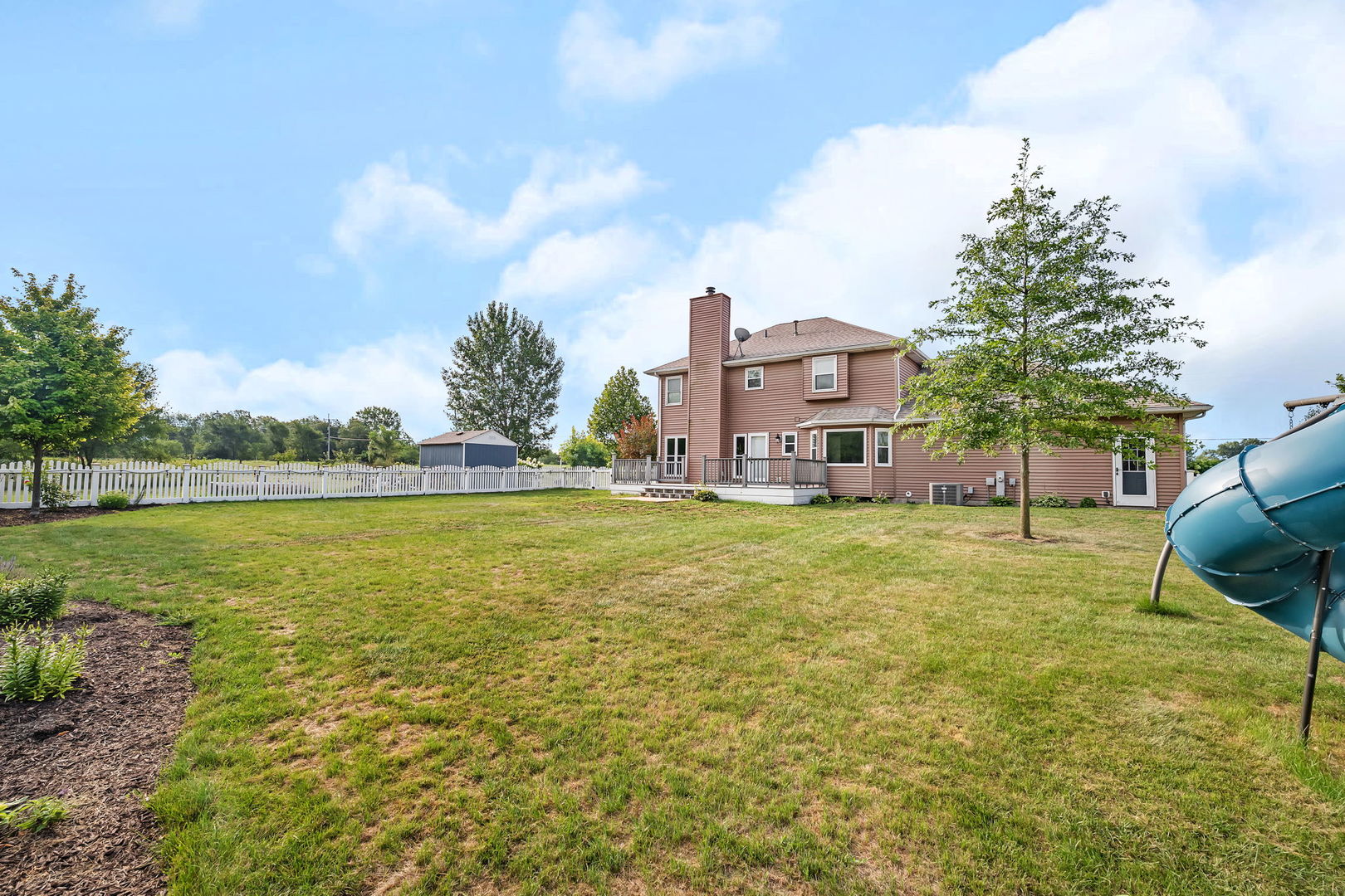 24714 W Smiley Road, Braidwood, IL 60408