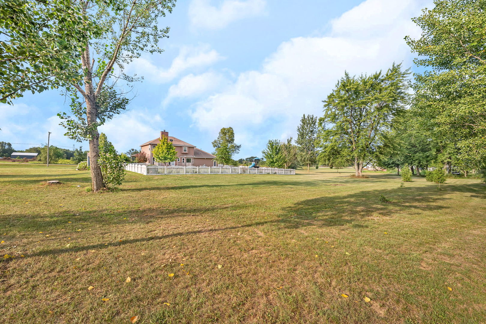 24714 W Smiley Road, Braidwood, IL 60408