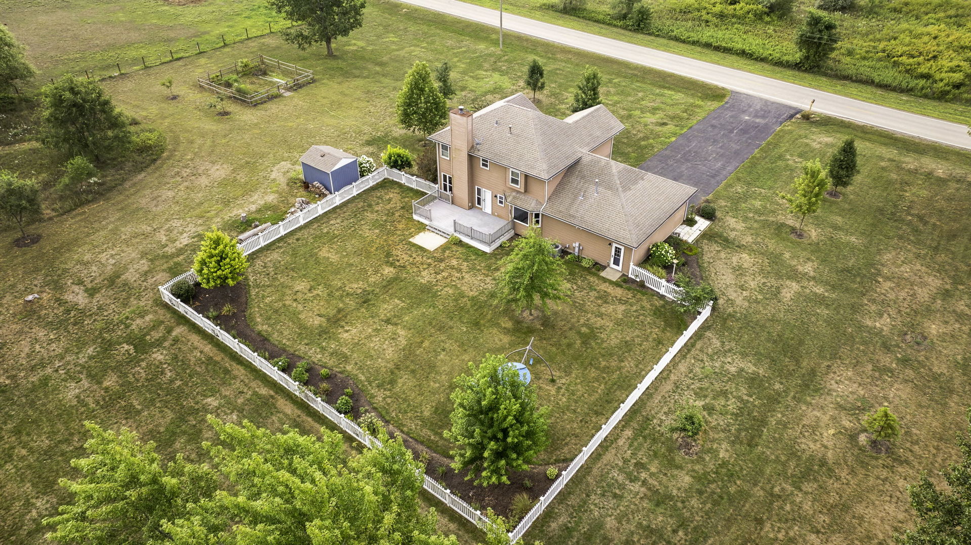 24714 W Smiley Road, Braidwood, IL 60408
