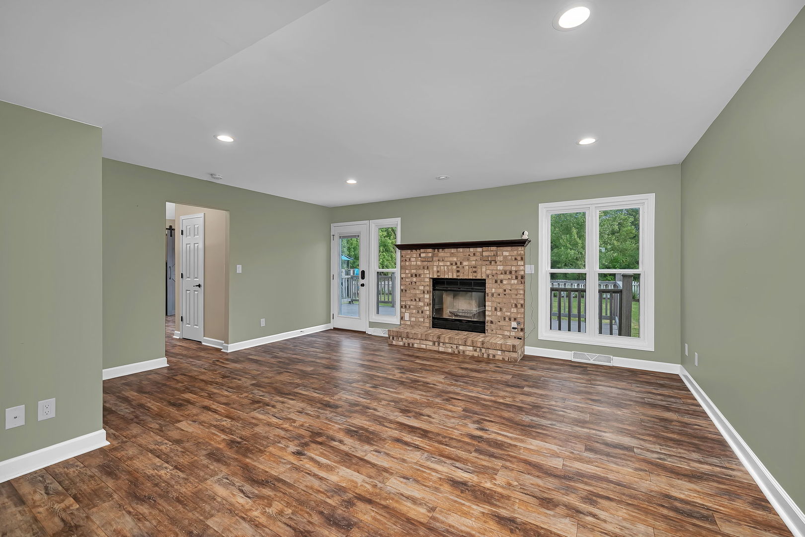 24714 W Smiley Road, Braidwood, IL 60408