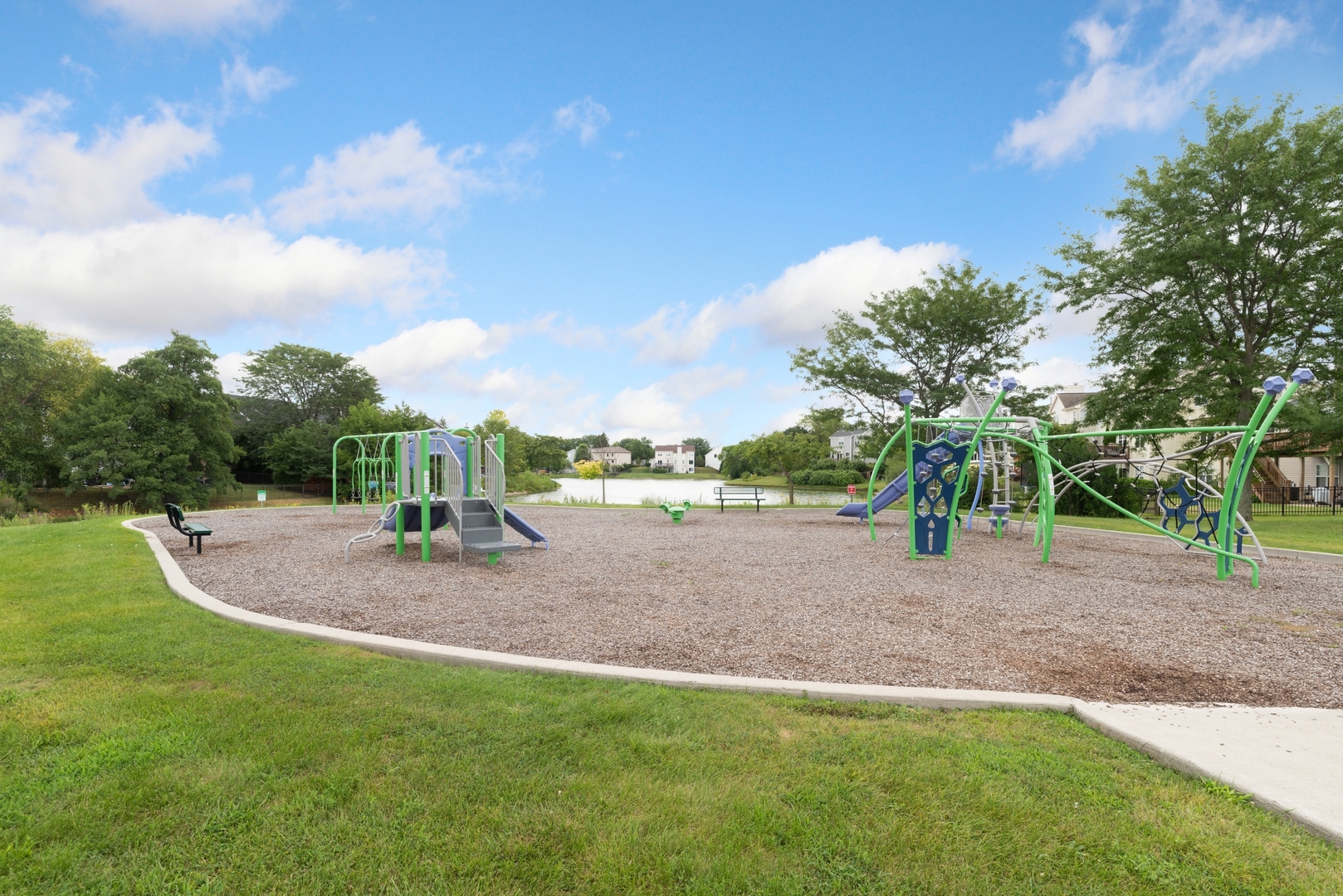 355 Buckingham Drive, Grayslake, IL 60030