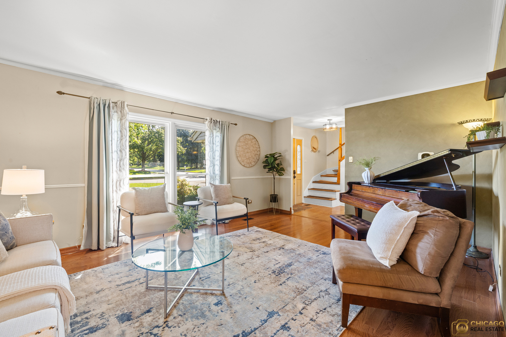 486 Hiawatha Drive, Carol Stream, IL 60188