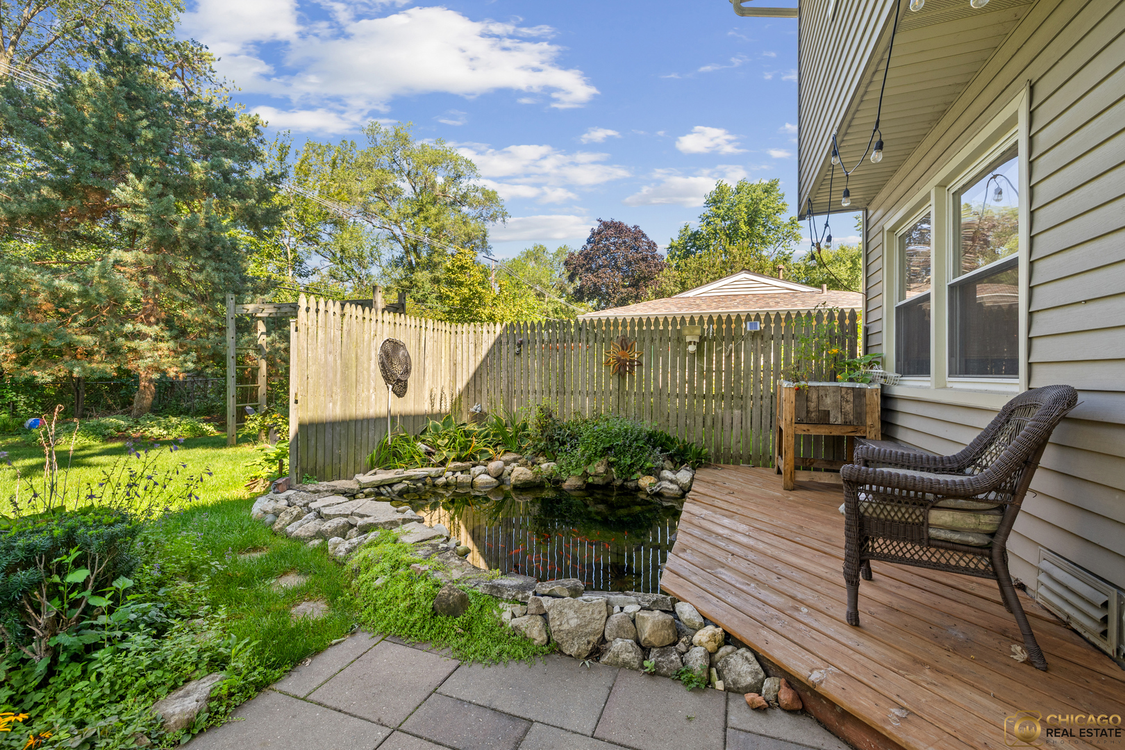 486 Hiawatha Drive, Carol Stream, IL 60188