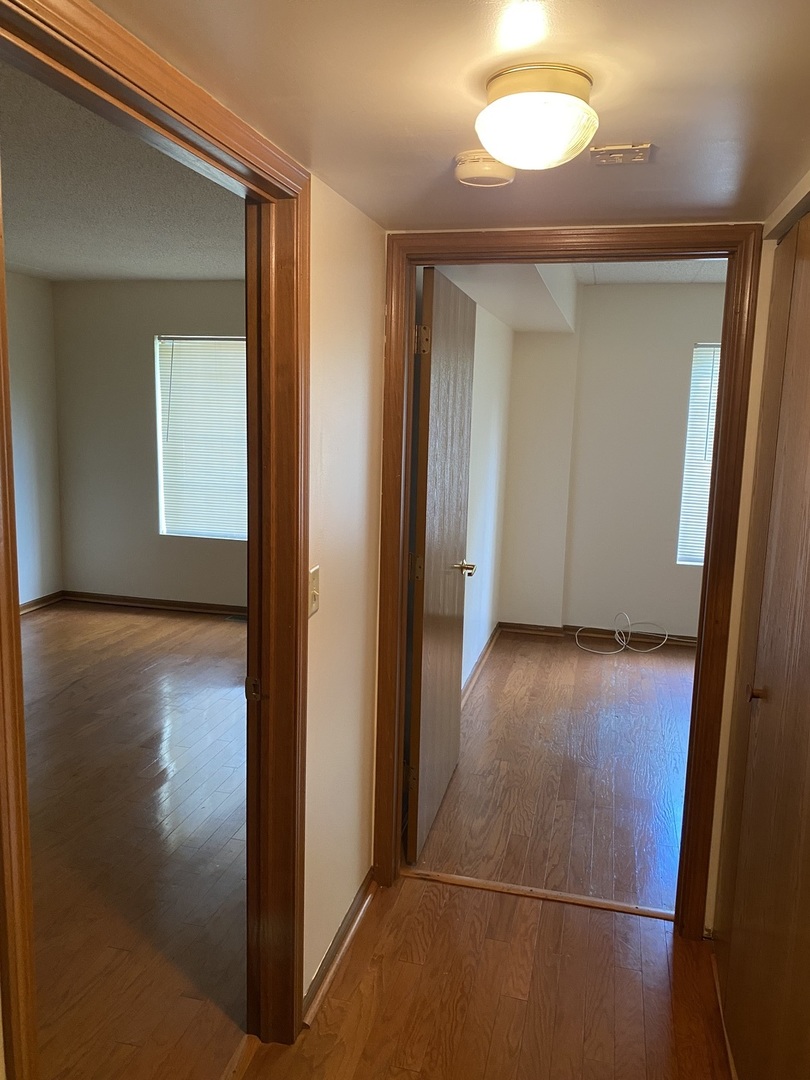 4244 W 77th Street #102, Chicago, IL 60652