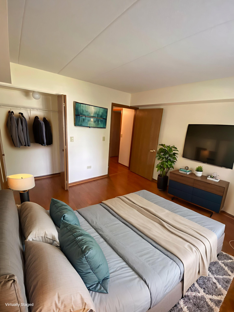 4244 W 77th Street #102, Chicago, IL 60652