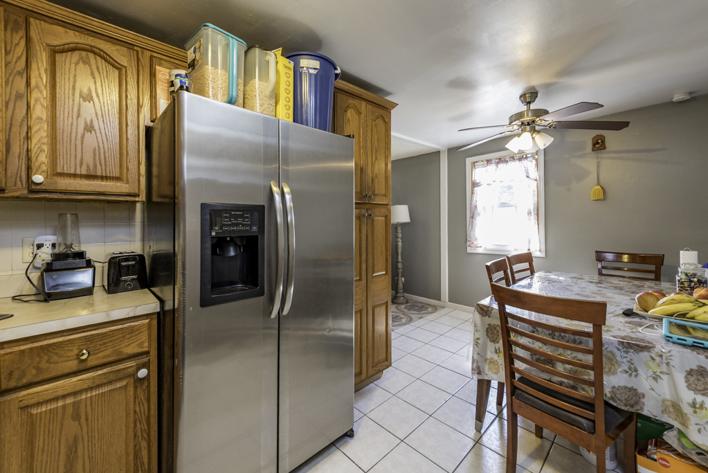 13 N Pioneer Road, Waukegan, IL 60085