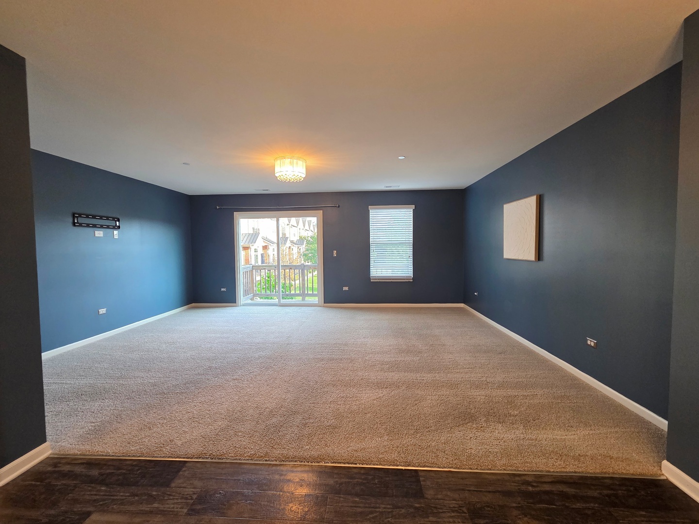 719 Hickory Street, Mundelein, IL 60060
