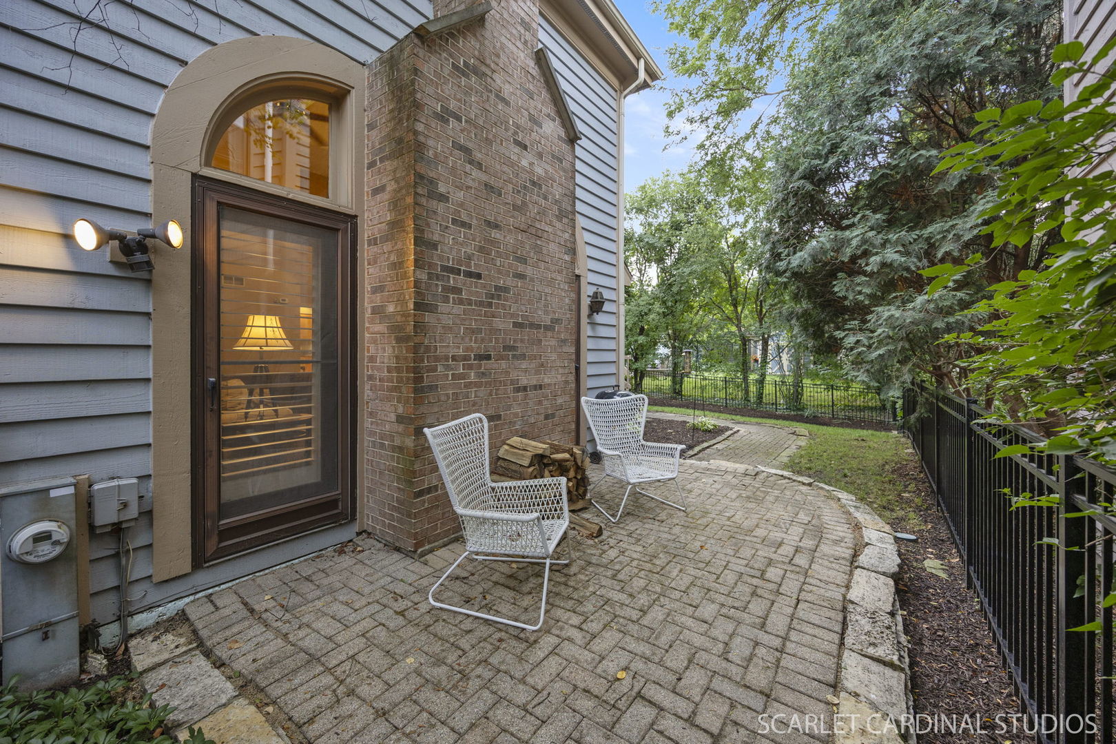 2152 BELLEAU WOODS Drive, Wheaton, IL 60187