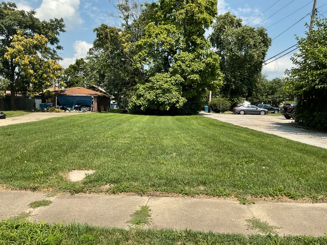 13 W 30th Place, Steger, IL 60475