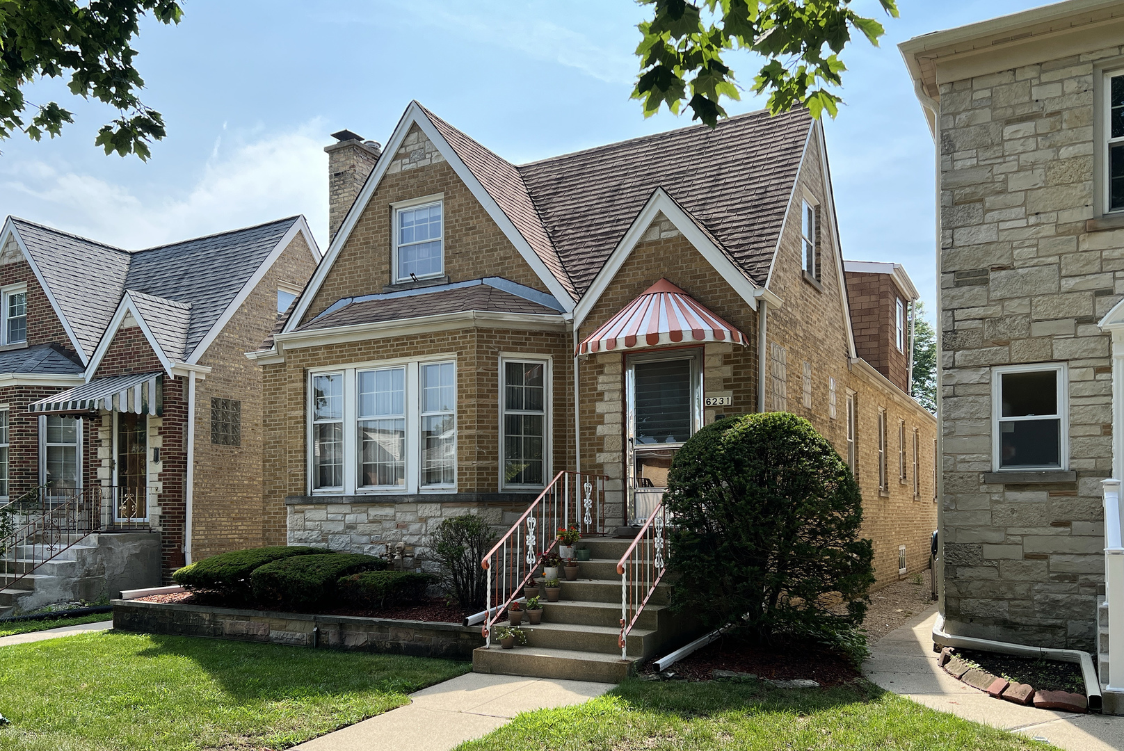 6231 W Holbrook Street, Chicago, IL 60646