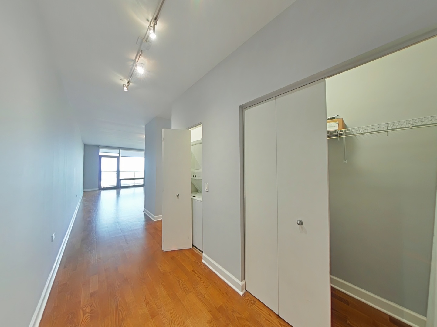 100 E 14th Street #2703, Chicago, IL 60605