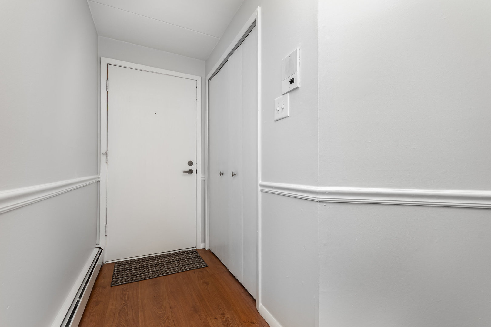 5340 Waterbury Court #2103, Crestwood, IL 60418