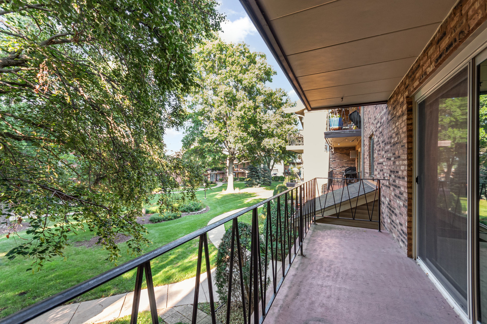 5340 Waterbury Court #2103, Crestwood, IL 60418