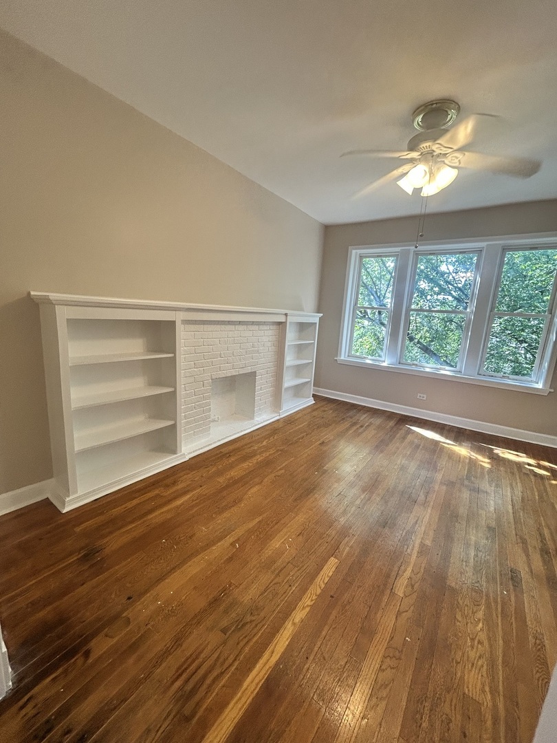 3618 W Ainslie Street #3W, Chicago, IL 60625