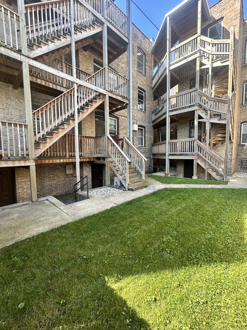 3618 W Ainslie Street #3W, Chicago, IL 60625
