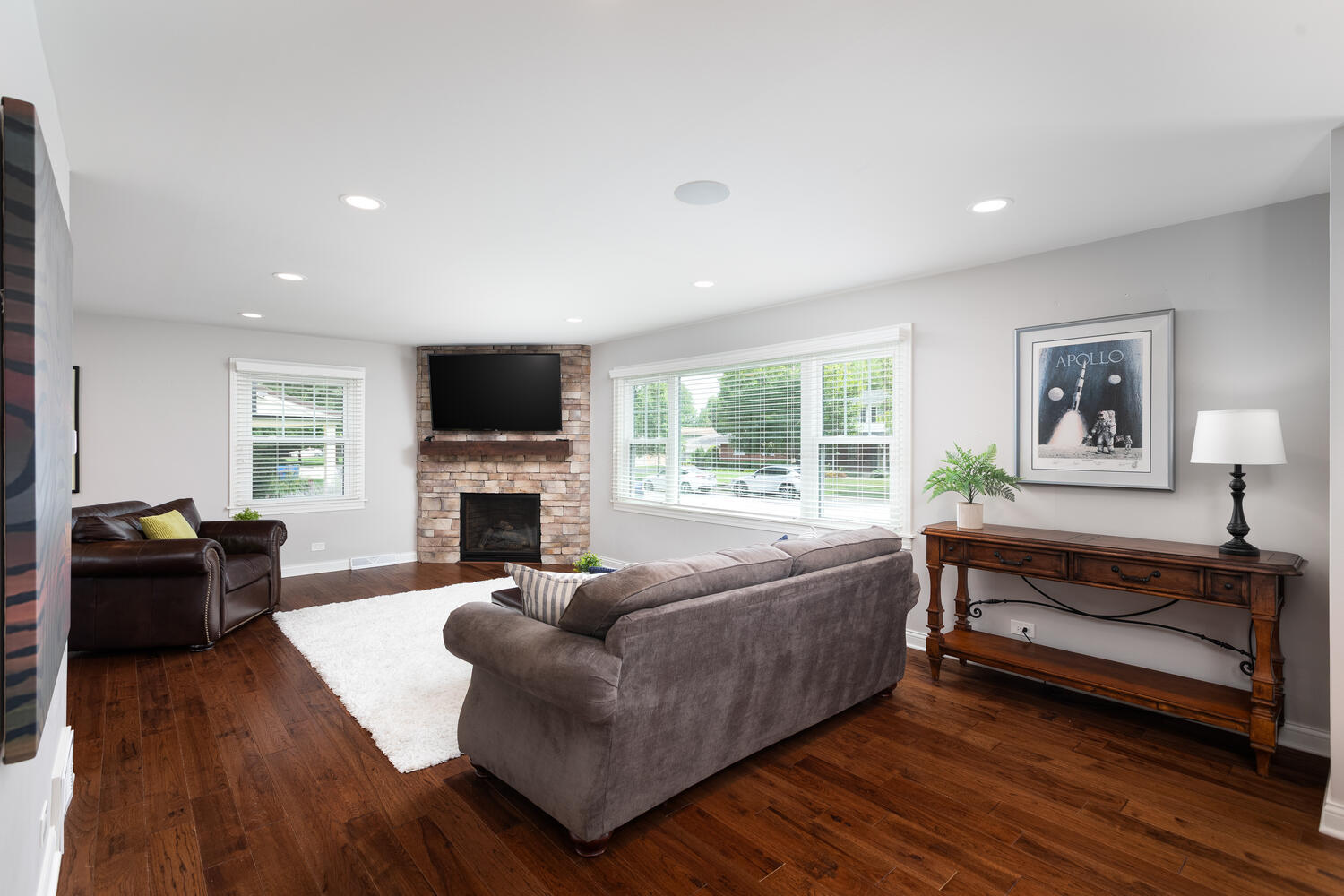 533 Cypress Drive, Naperville, IL 60540