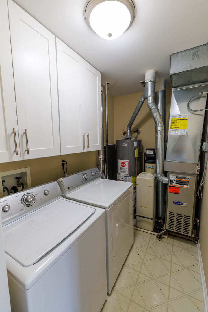 305 Crestview Drive #A, Wauconda, IL 60084