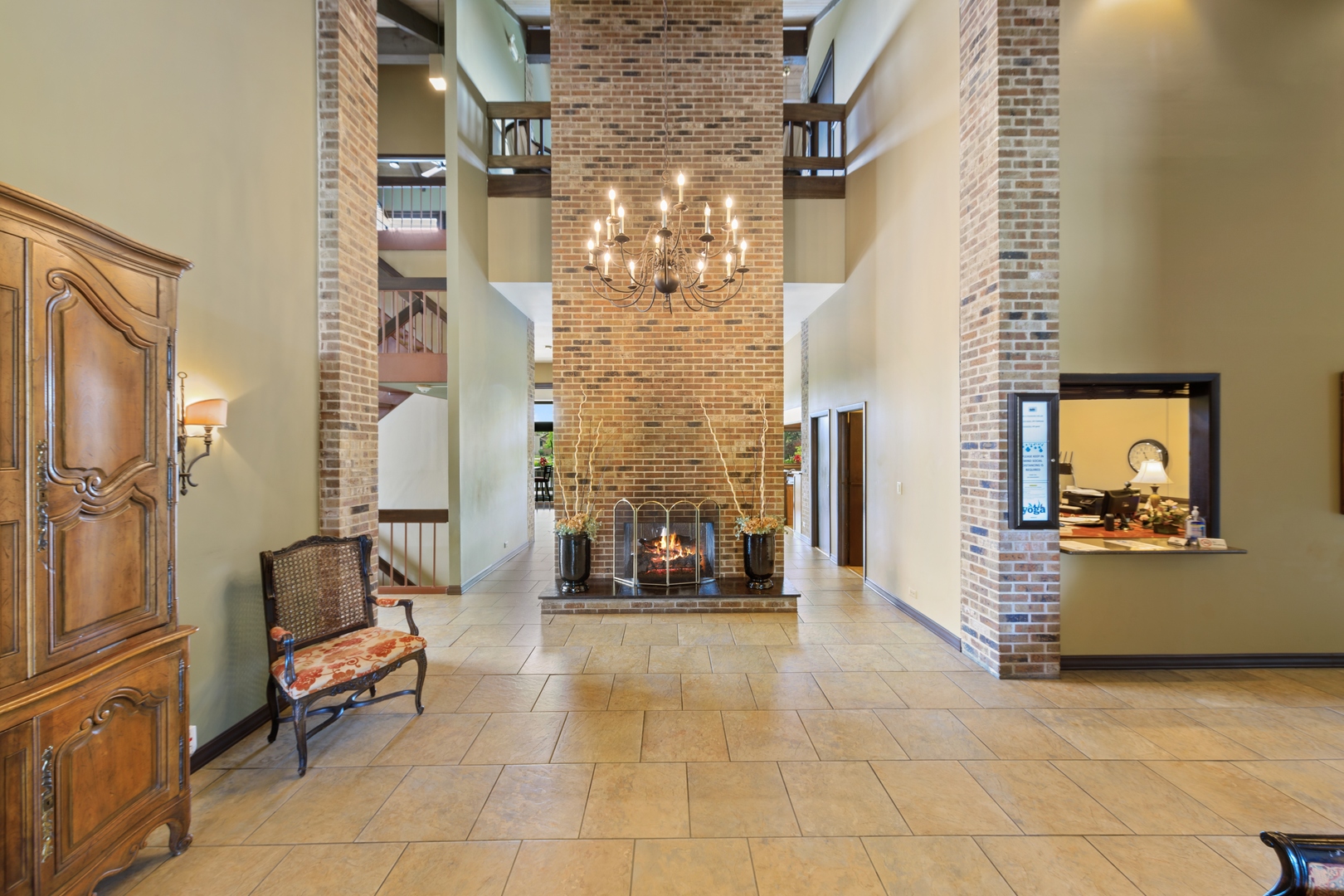 601 Lake Hinsdale Drive #307, Willowbrook, IL 60527