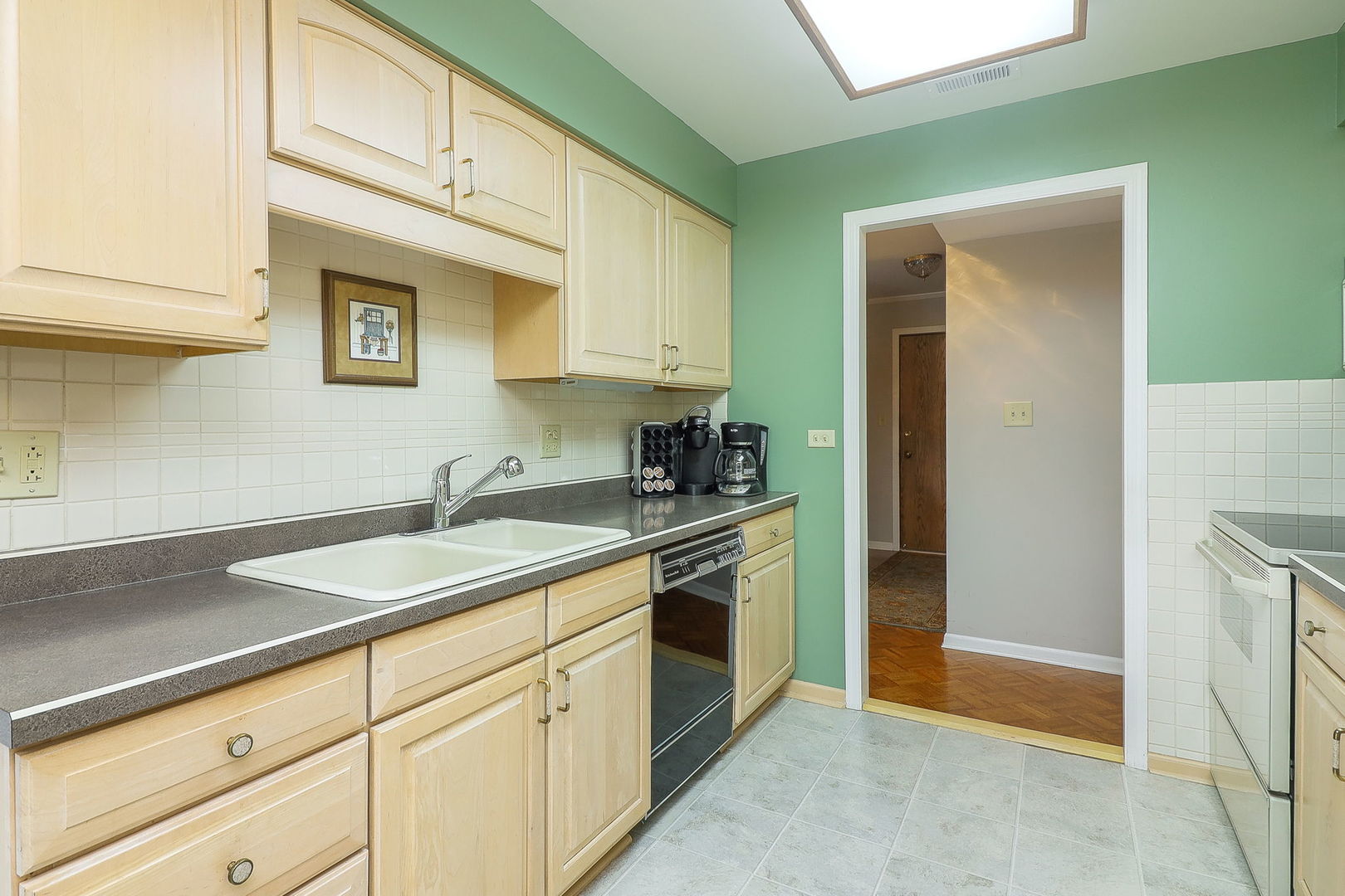 601 Lake Hinsdale Drive #307, Willowbrook, IL 60527