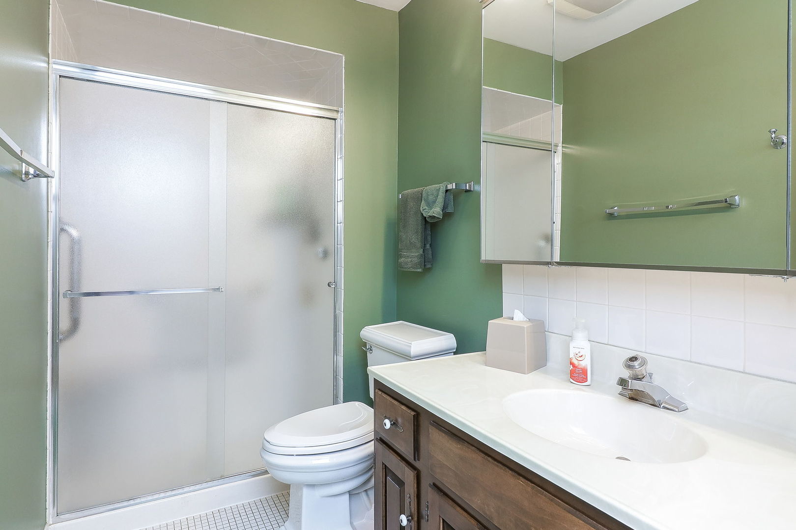 601 Lake Hinsdale Drive #307, Willowbrook, IL 60527