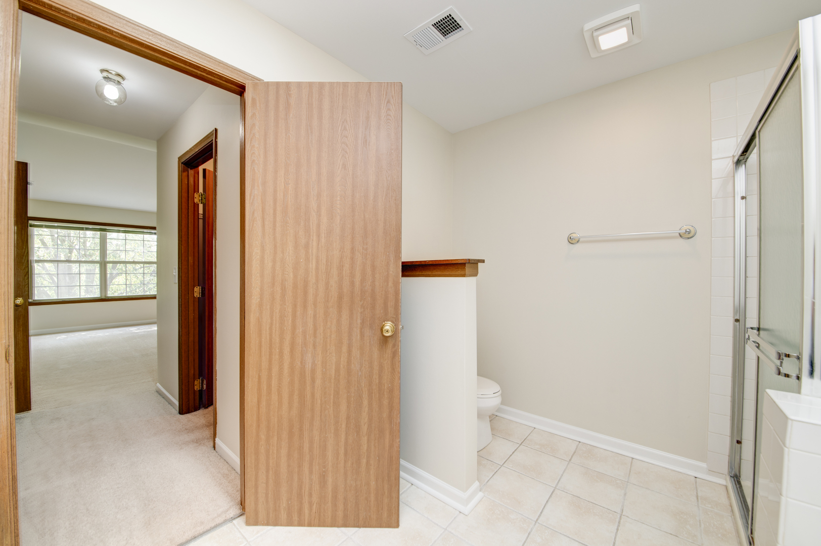 326 Debbie Lane #326, Schaumburg, IL 60194