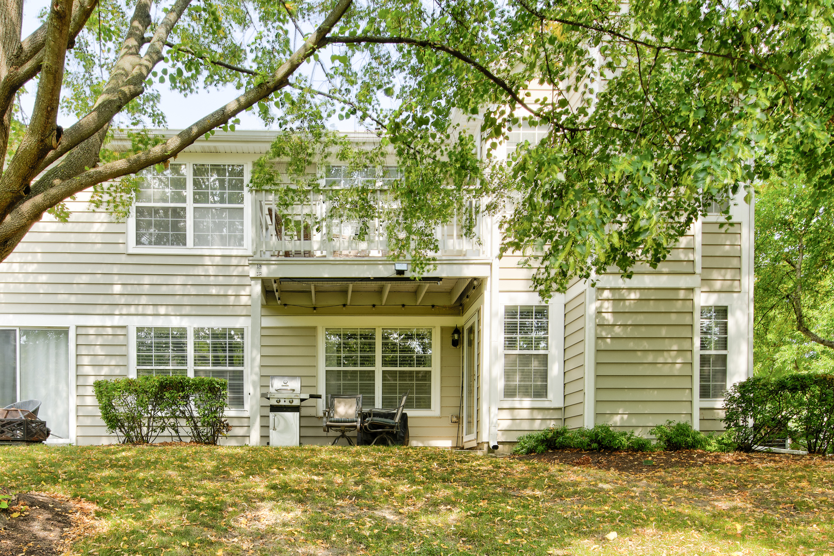 326 Debbie Lane #326, Schaumburg, IL 60194