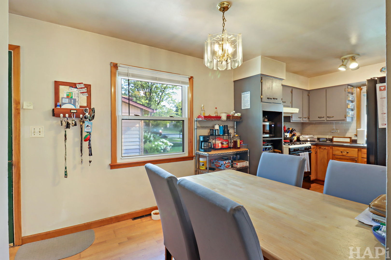 226 N California Avenue, Mundelein, IL 60060
