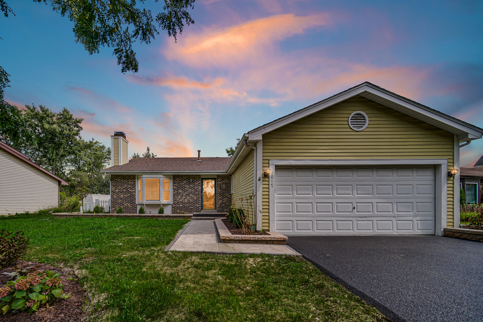 1017 FORDHAM Way, Westmont, IL 60559