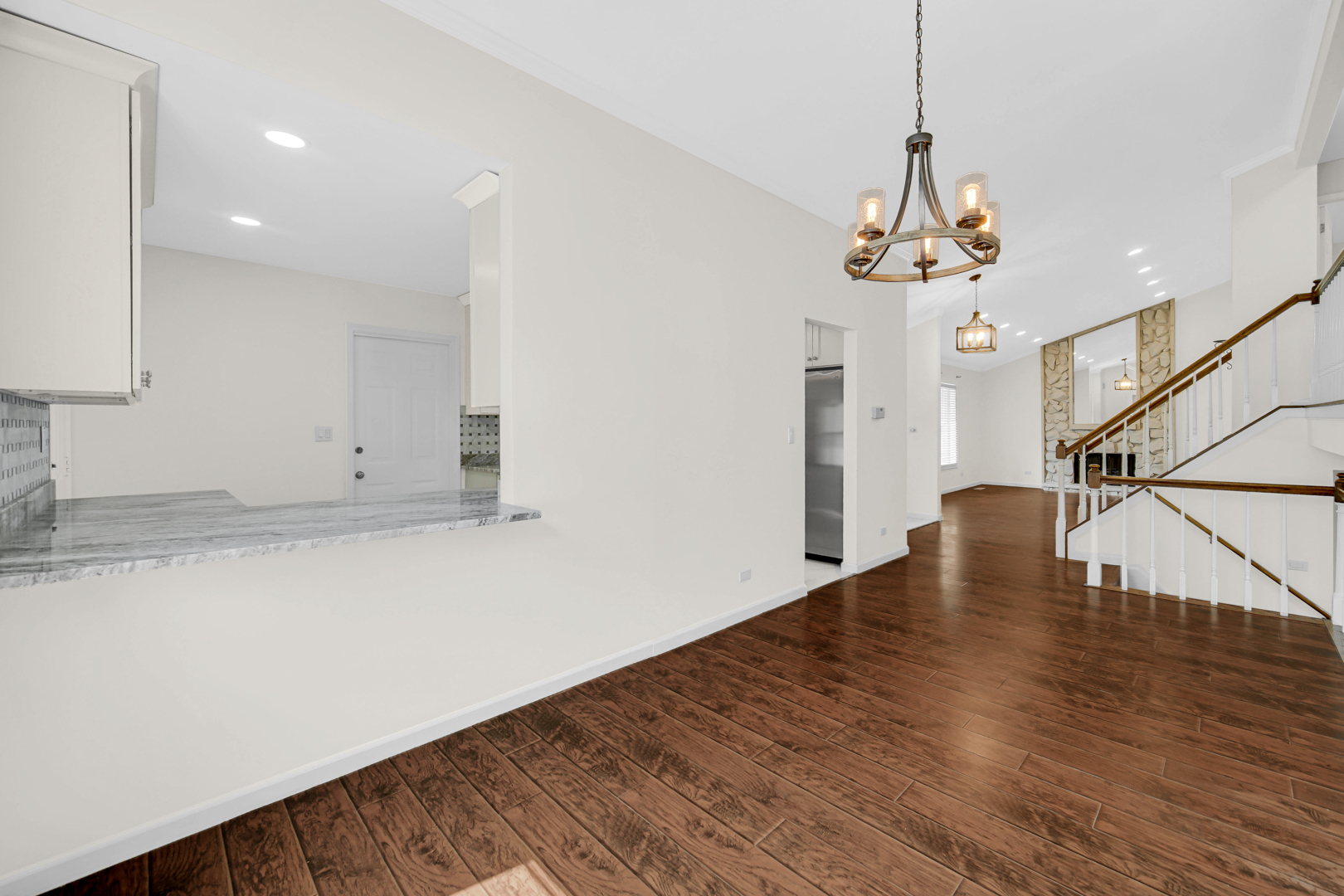 1017 FORDHAM Way, Westmont, IL 60559