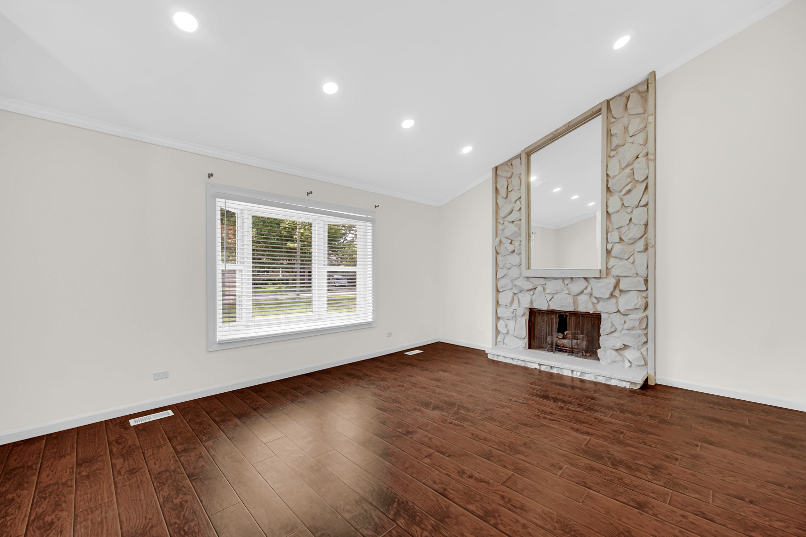 1017 FORDHAM Way, Westmont, IL 60559