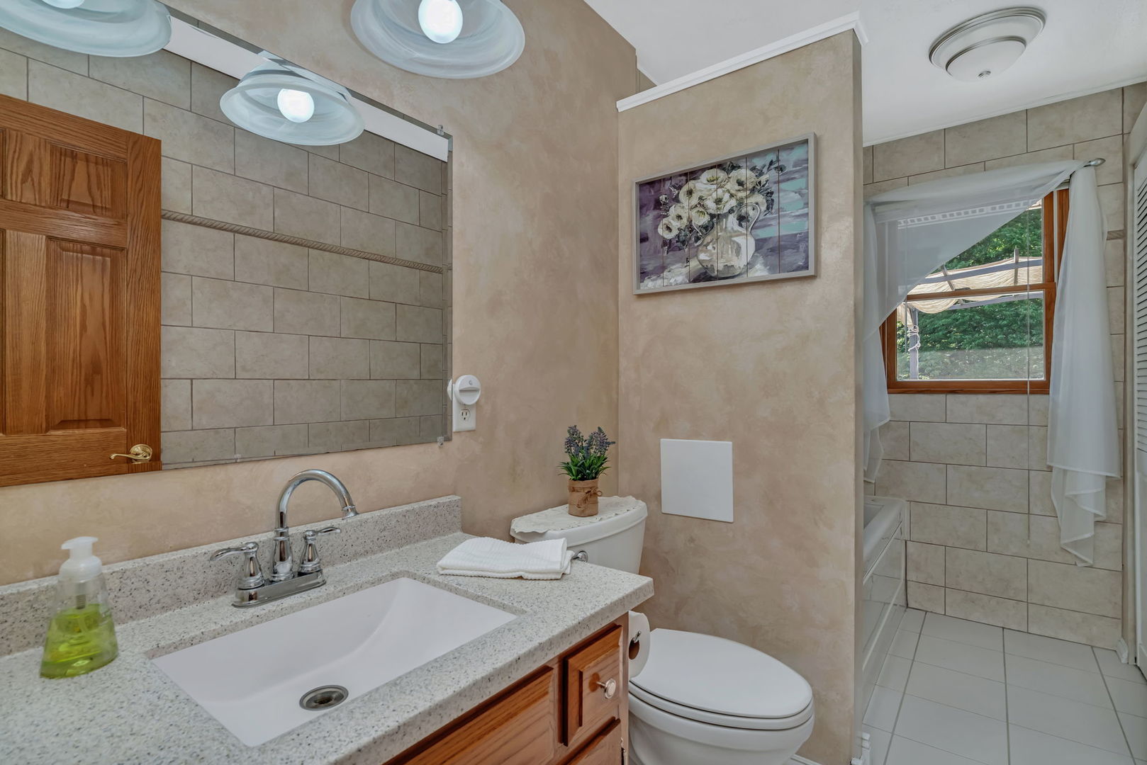 6175 E South Prairie Drive, Morris, IL 60450