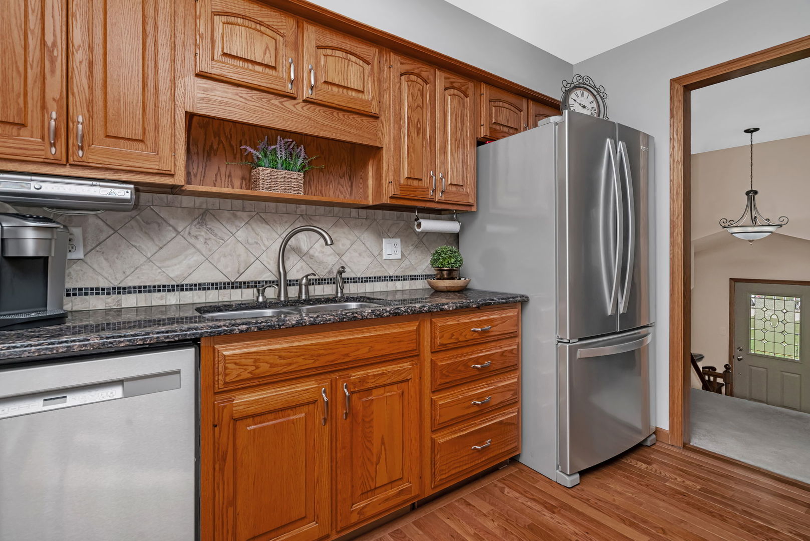 6175 E South Prairie Drive, Morris, IL 60450