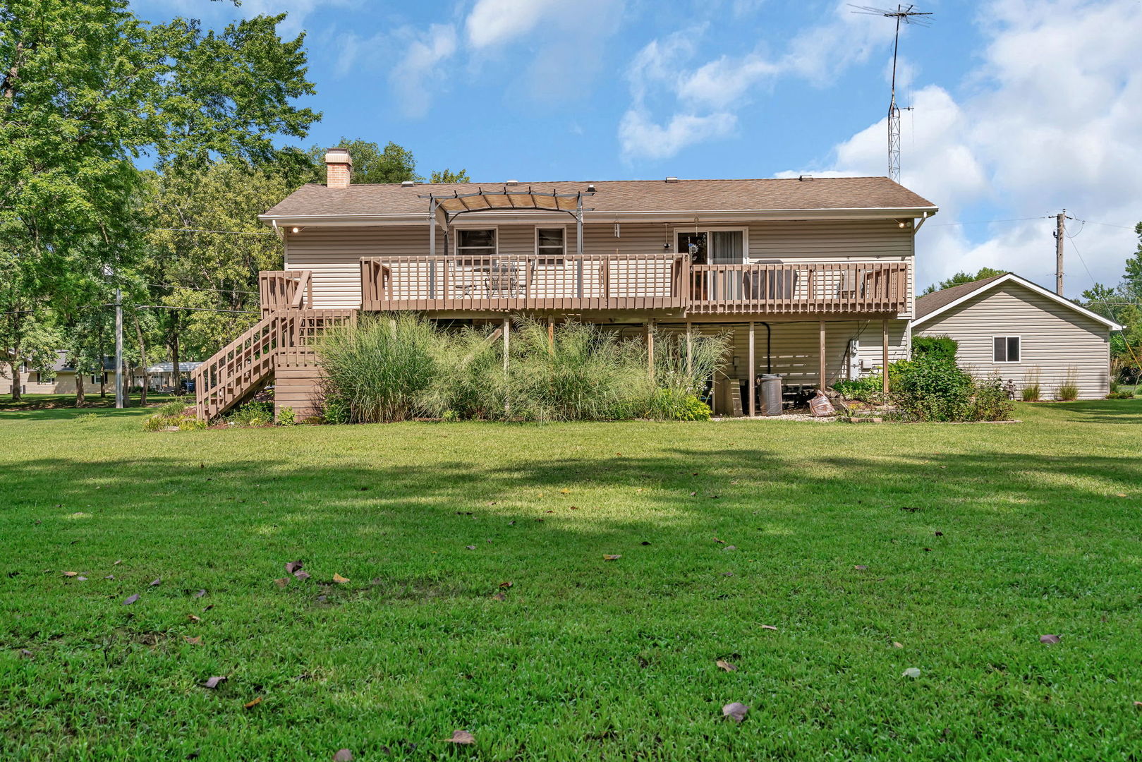 6175 E South Prairie Drive, Morris, IL 60450